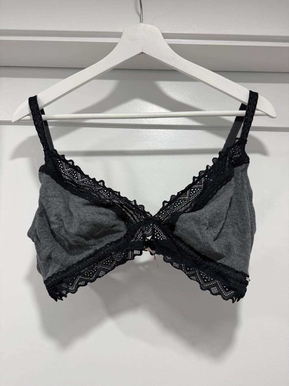 La Vie En Rose Gray Bralette with Black Lace Trim
